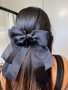 ALL LOVE HAIR BOW