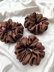 gorgeous chocolate brown satin scrunchies