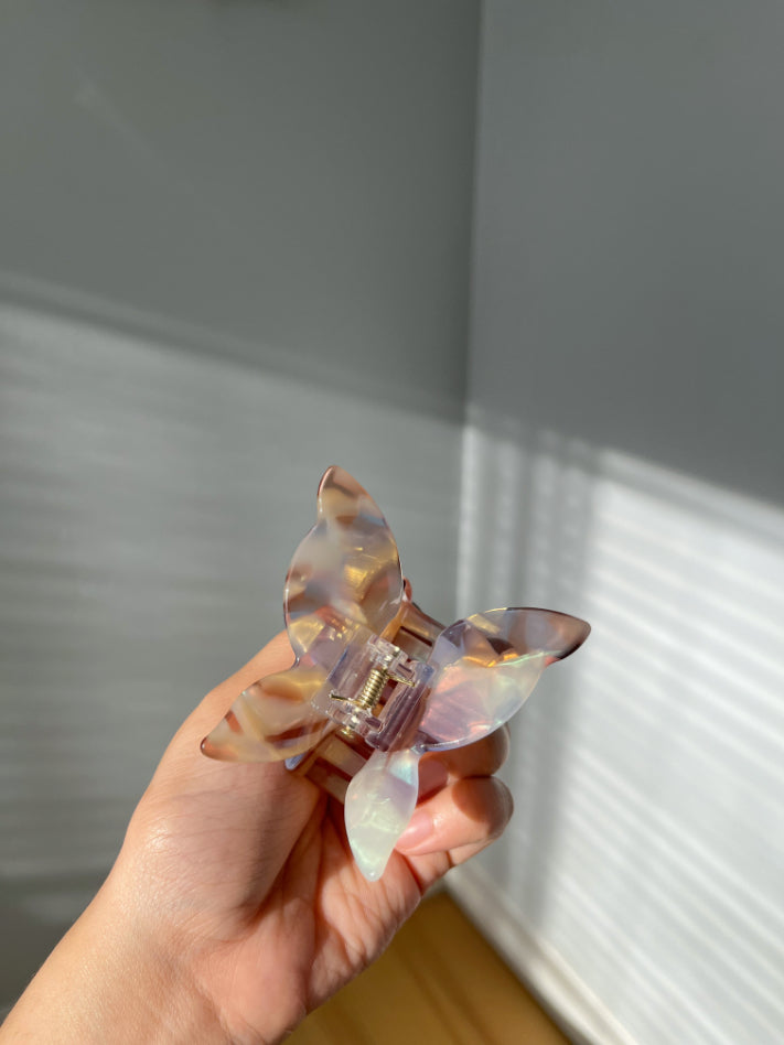 MINI DREAMY BUTTERFLY CLIP