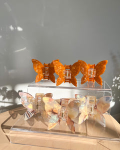 AMBER BUTTERFLY CLIP
